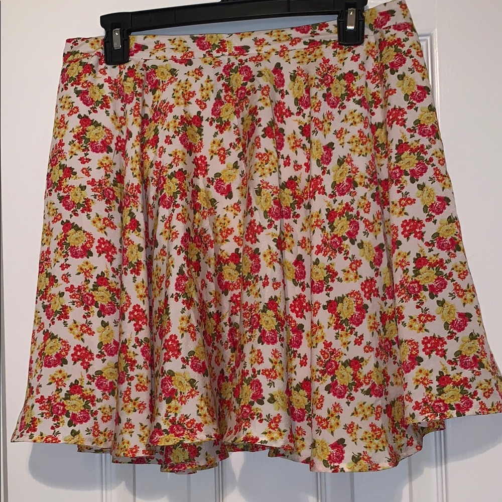 Forever 21 Floral A-Line Skirt - Red and Yellow
